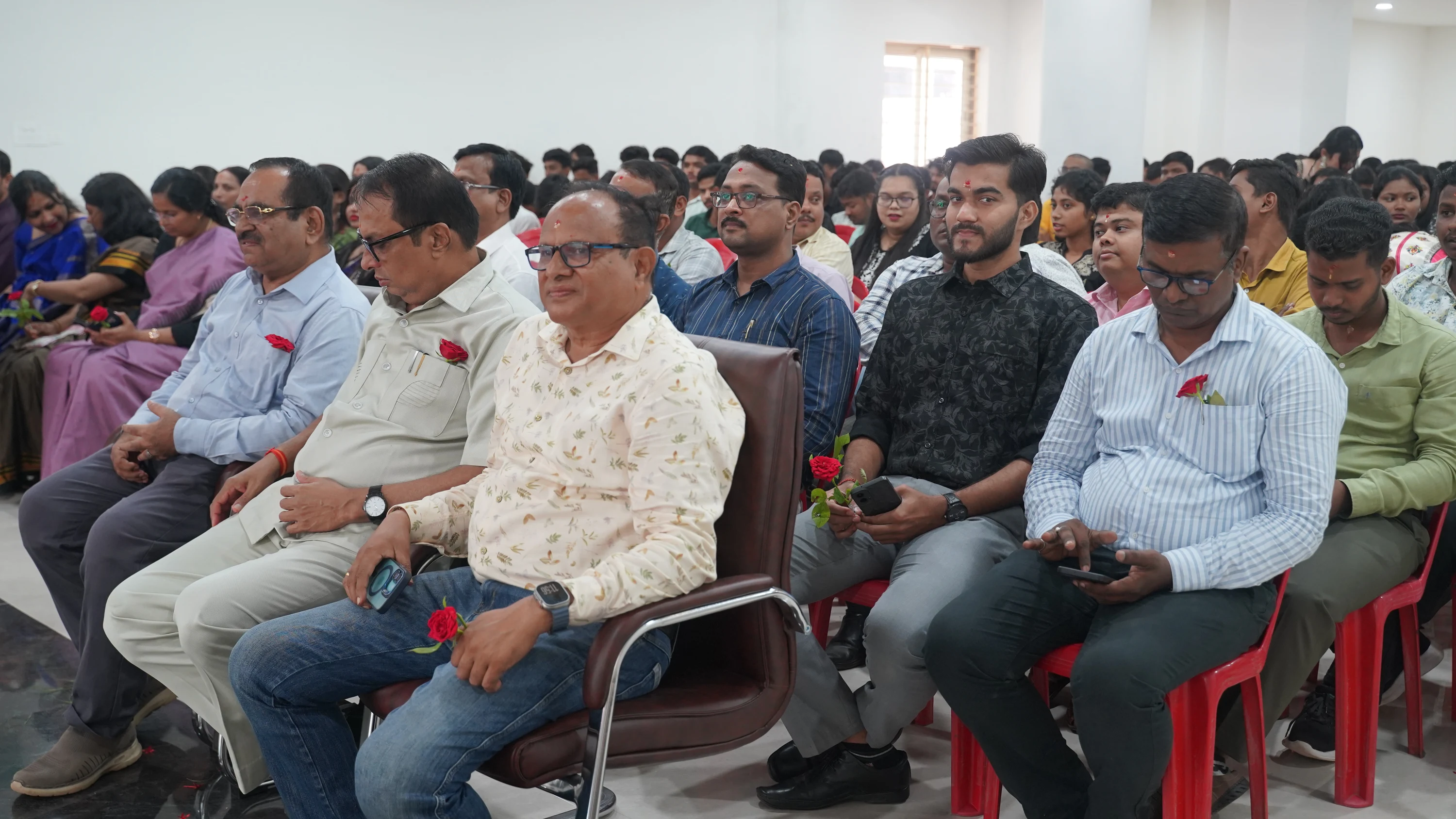 JKU Celebrates Its First Guru Diwas with Gratitude and Joy - Photo 9
