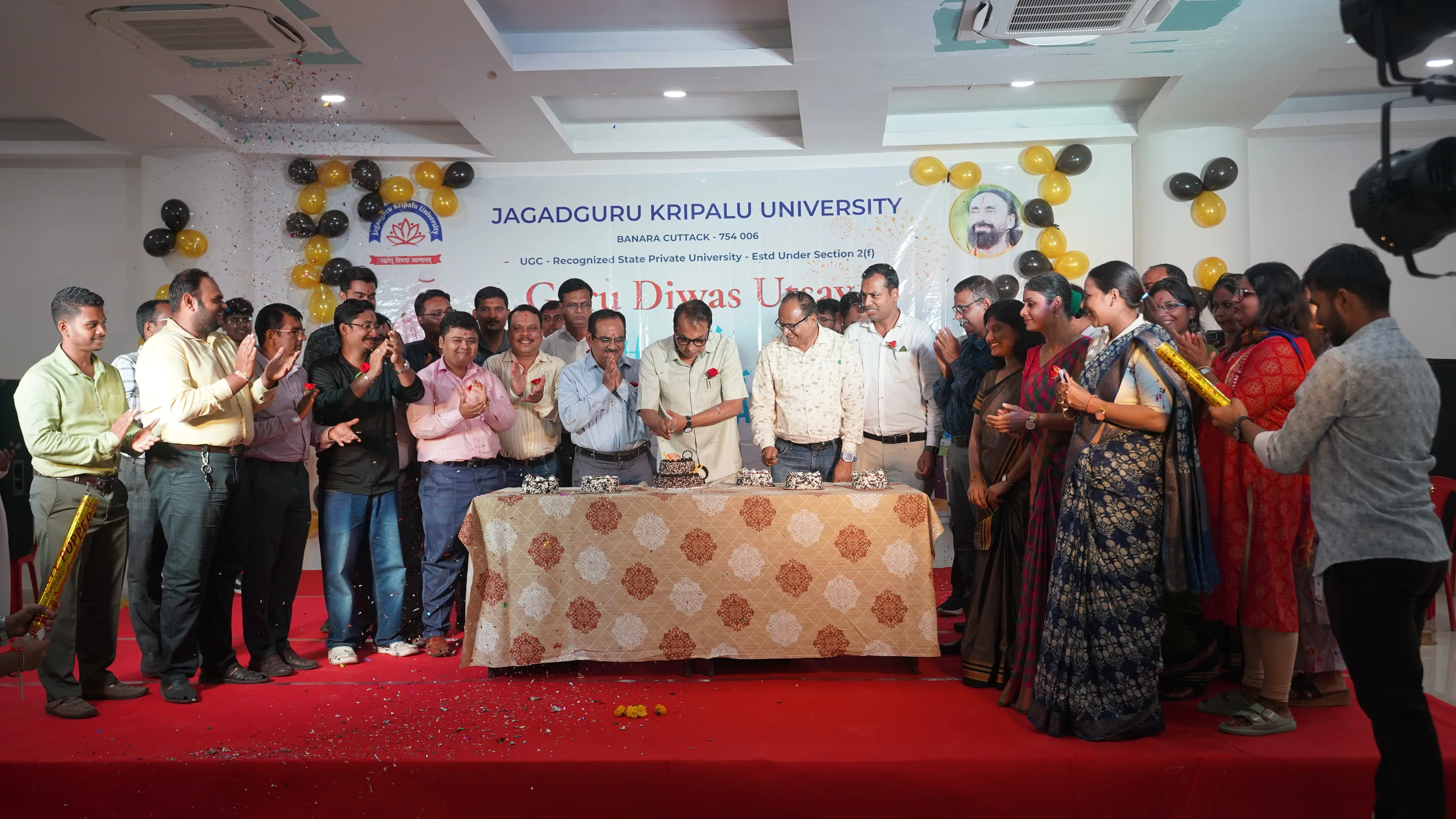 JKU Celebrates Its First Guru Diwas with Gratitude and Joy - Photo 23
