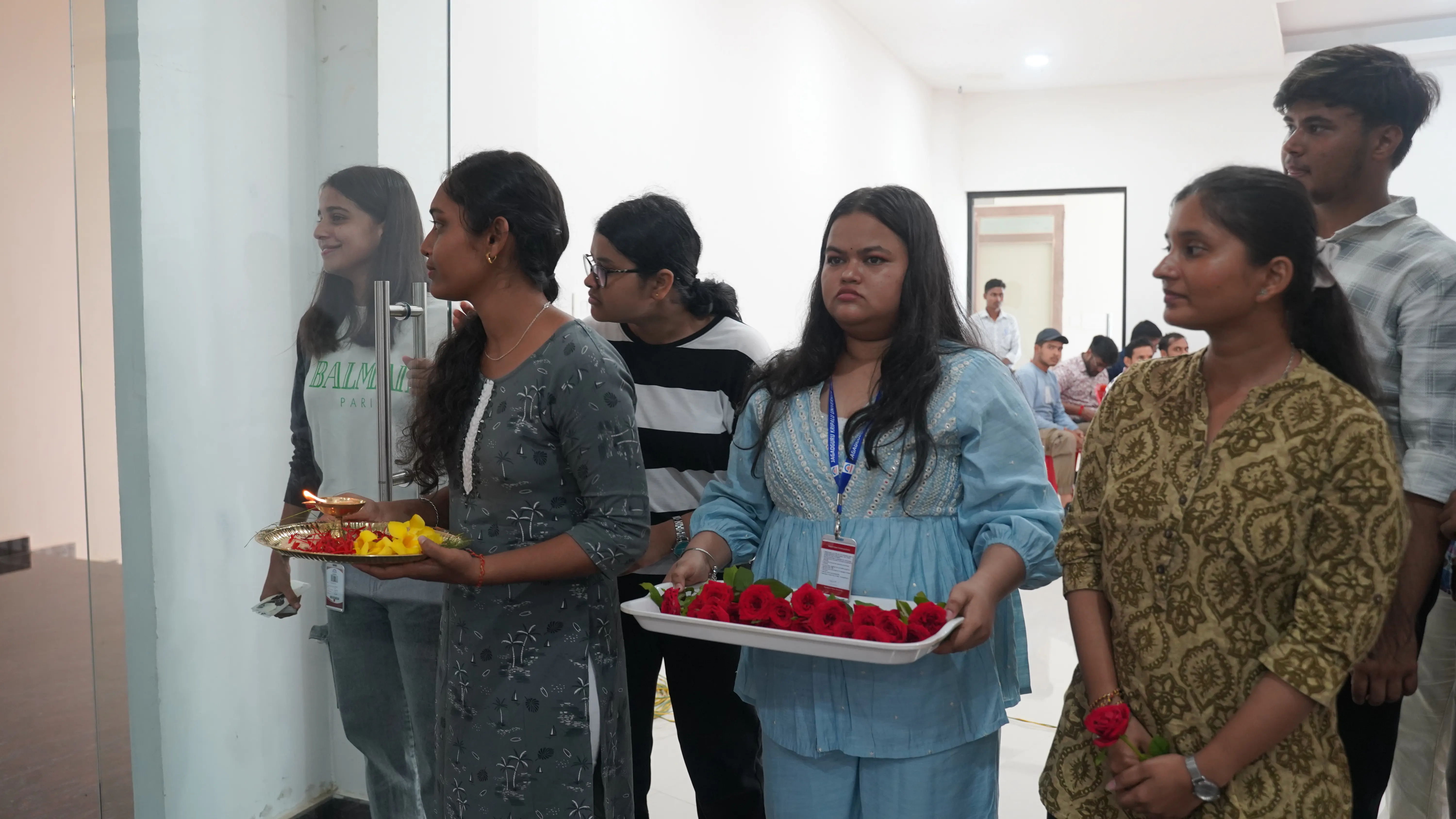 JKU Celebrates Its First Guru Diwas with Gratitude and Joy - Photo 5