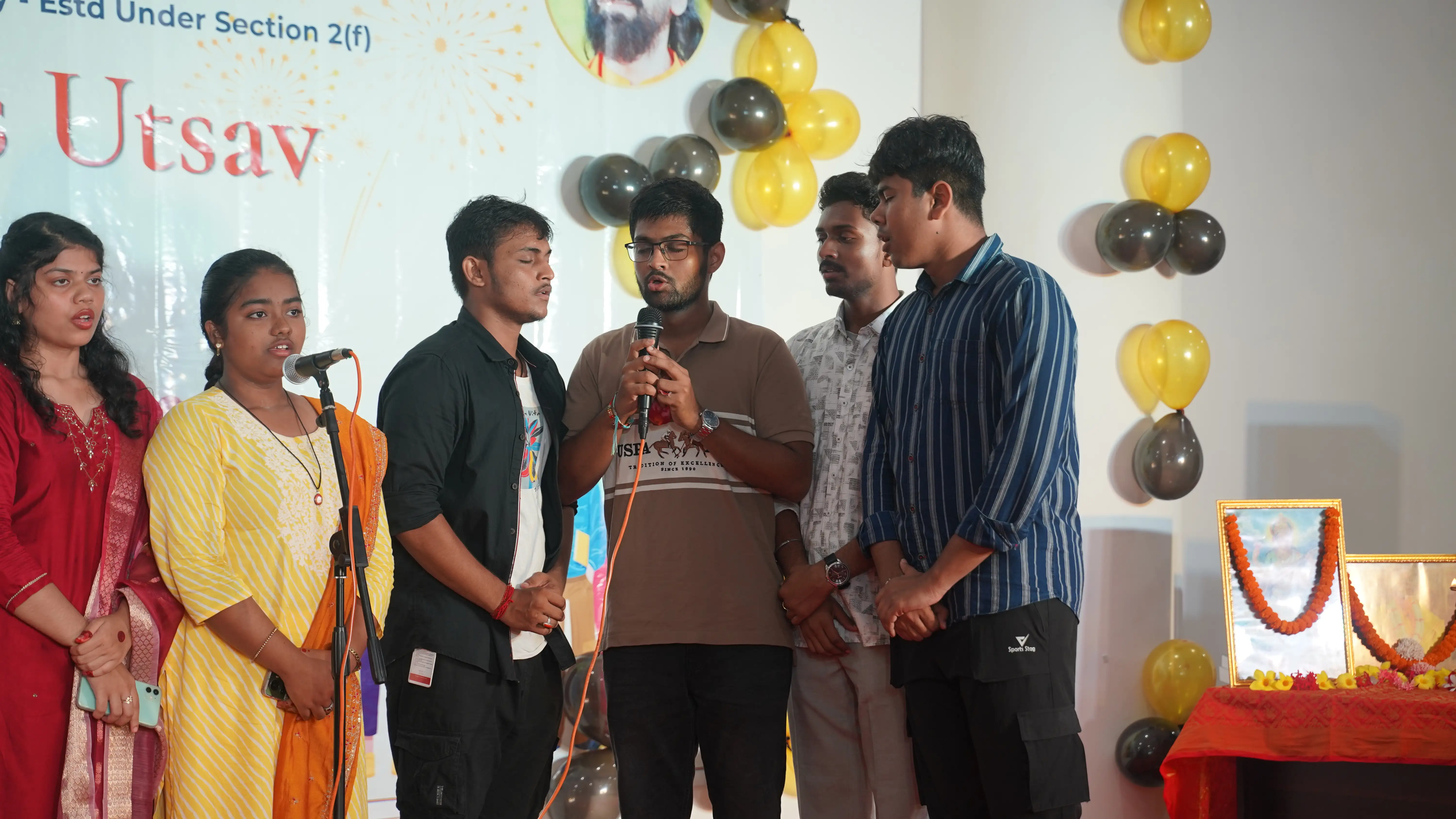 JKU Celebrates Its First Guru Diwas with Gratitude and Joy - Photo 15